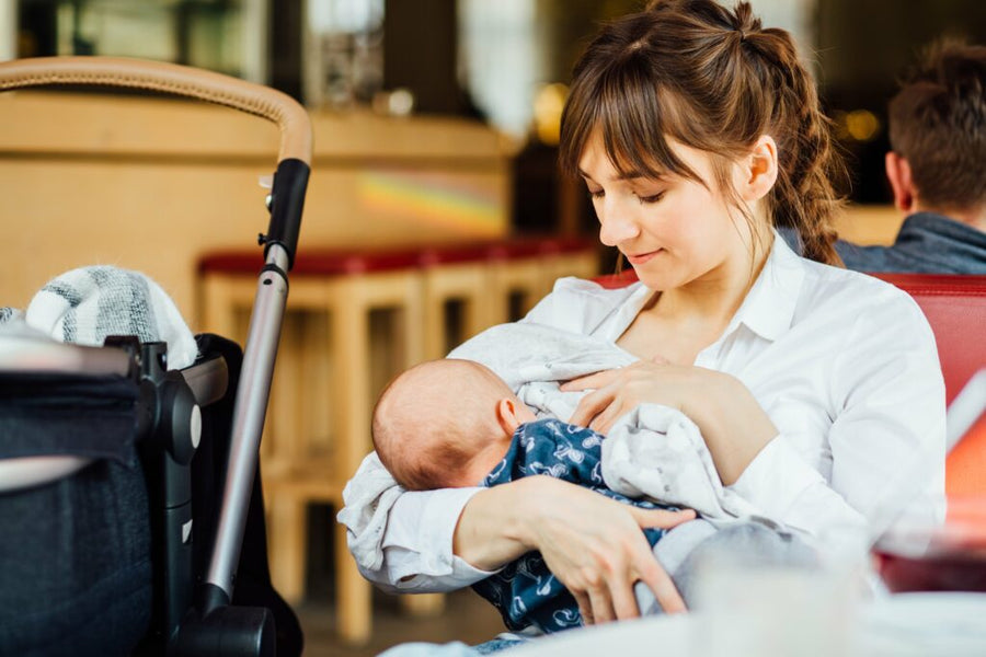 9 Best Tips for Breastfeeding in Public: Guide for Every Momma